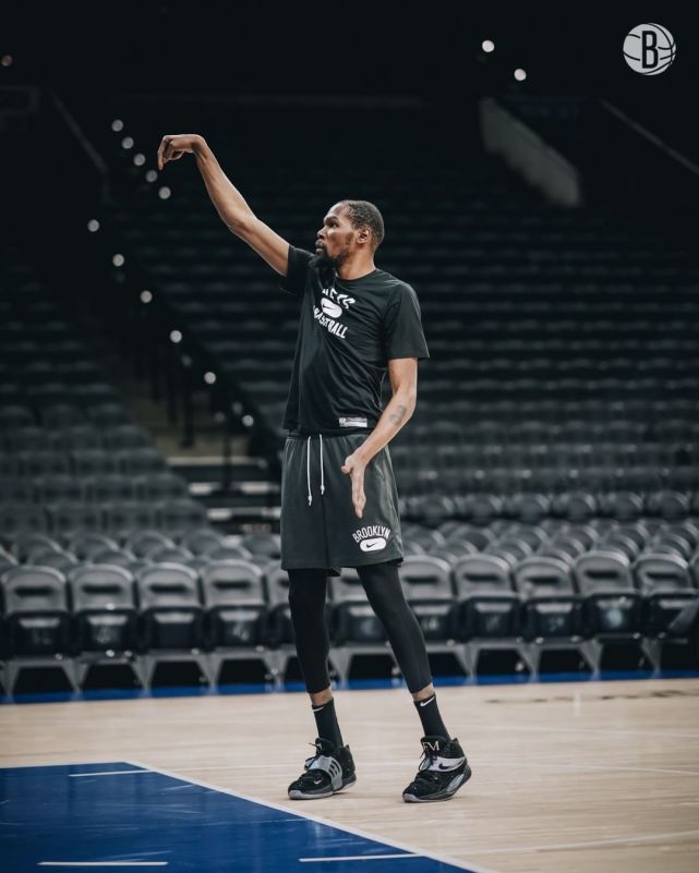 米乐官网-人队尴尬连败，篮网队积极备战的简单介绍