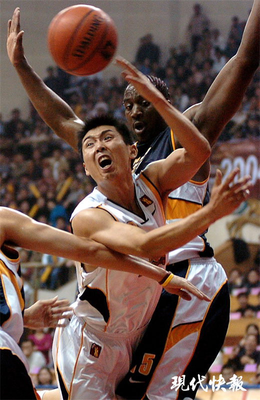 米乐m6平台-江苏男篮获胜，实力渐显突出